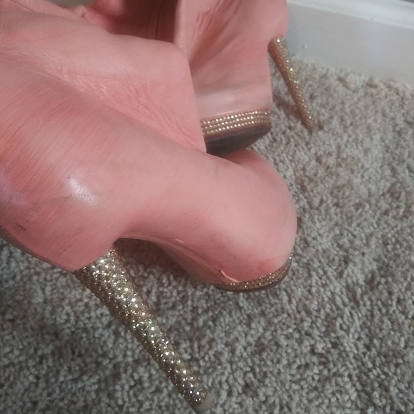 😍🔥Absolutely GORGEOUS PINK LEATHER STILET - Picture 2 of 6